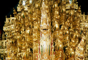 Front view Phra Maha Pichai Ratcharot