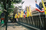 a photograph of Wat Phra Si Maha Uma Devi.